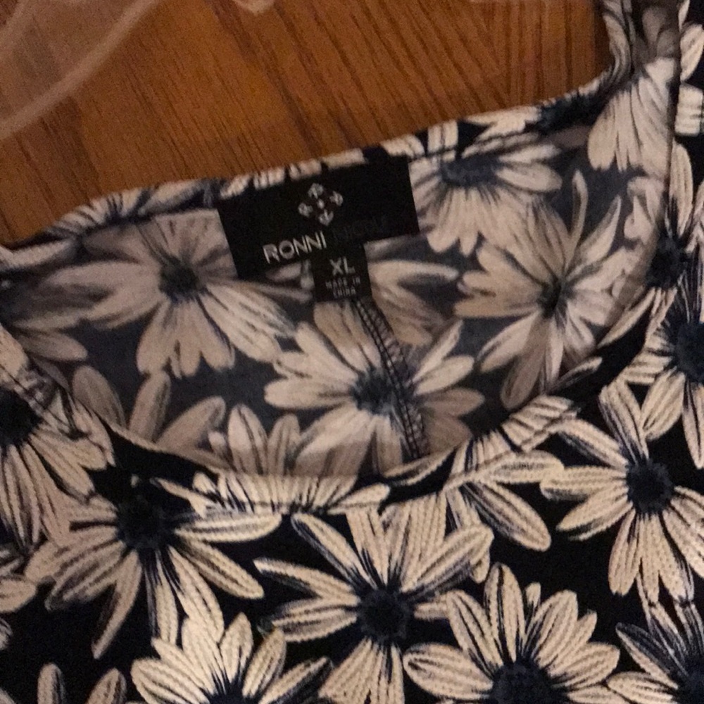 Navy and white floral Ronni dress